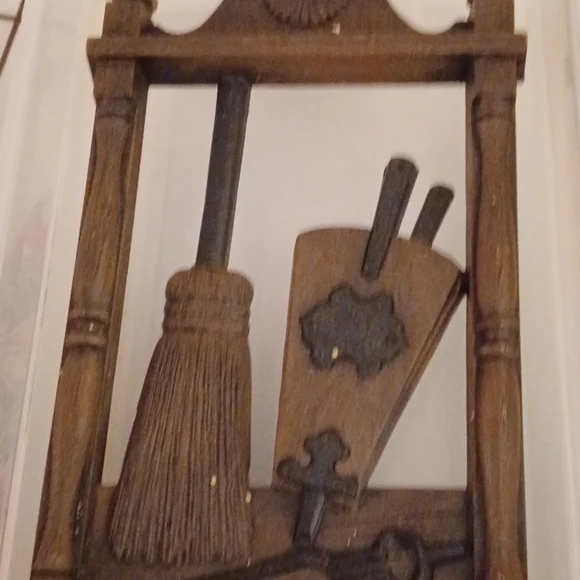 Mid-century Modern vintage wall decor - Picture 13 of 16